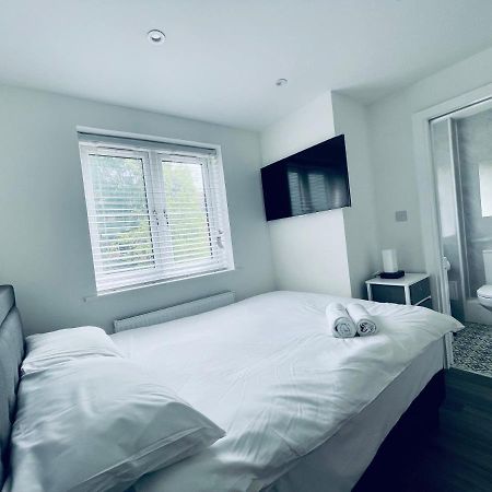Riverside Premium En Suite Double Room E14 Londen Buitenkant foto