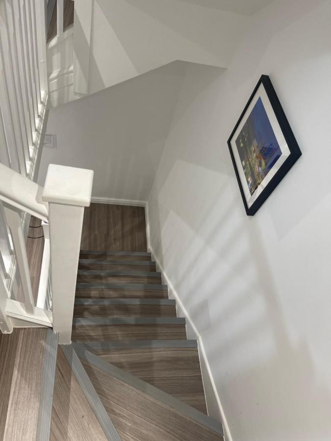 Riverside Premium En Suite Double Room E14 Londen Buitenkant foto